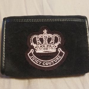 Juicy Couture queen of prep small Zip wallet